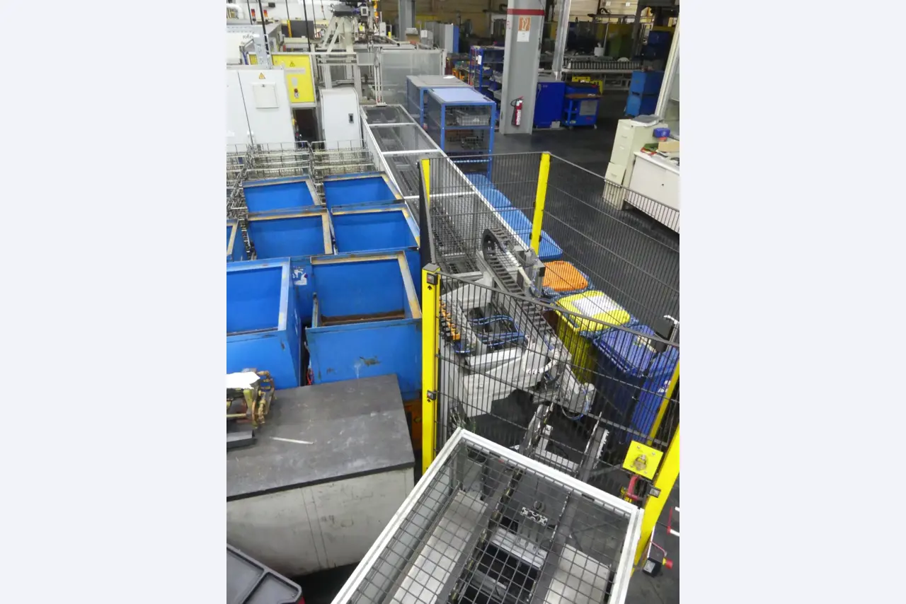 Centra obróbcze, maszyny do obróbki metalu i linie produkcyjne z branży motoryzacyjnej-13