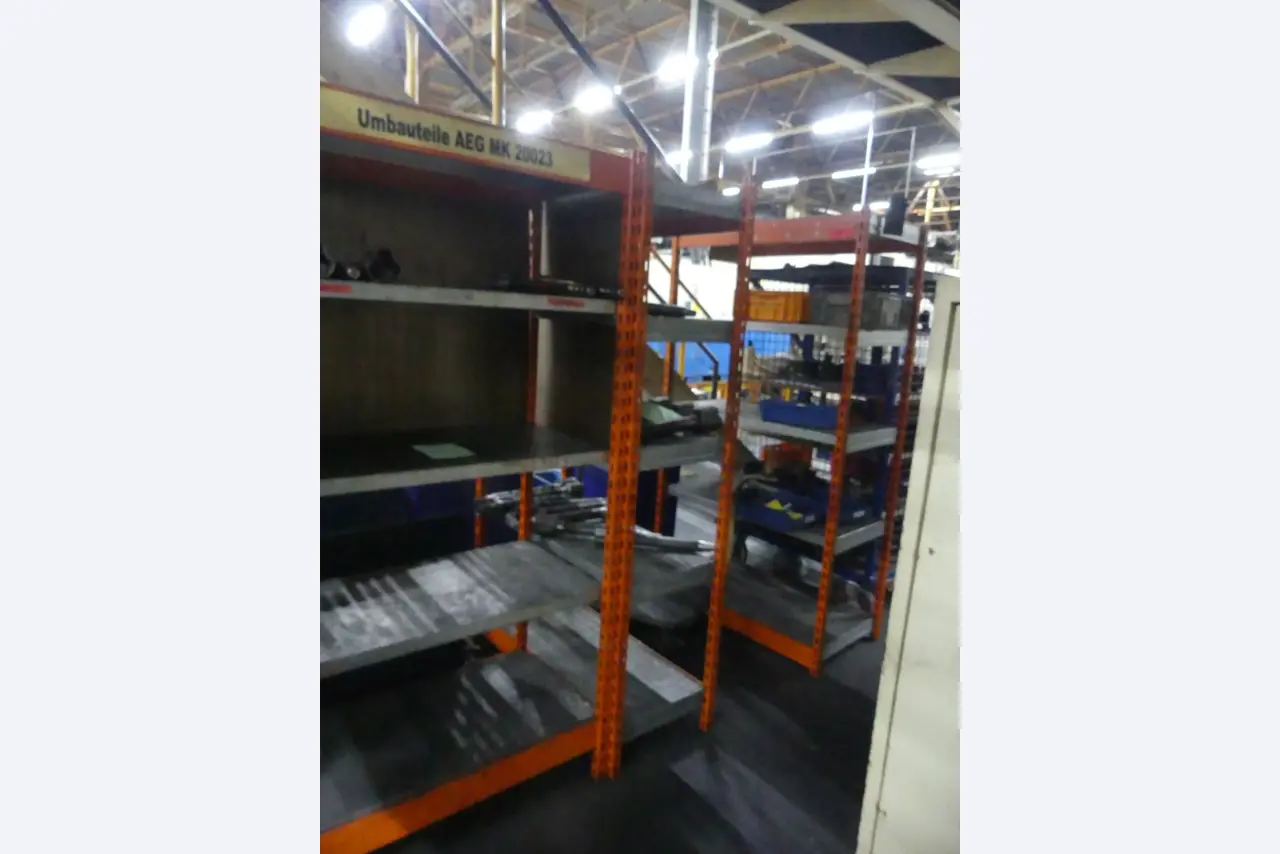 Centra obróbcze, maszyny do obróbki metalu i linie produkcyjne z branży motoryzacyjnej-1