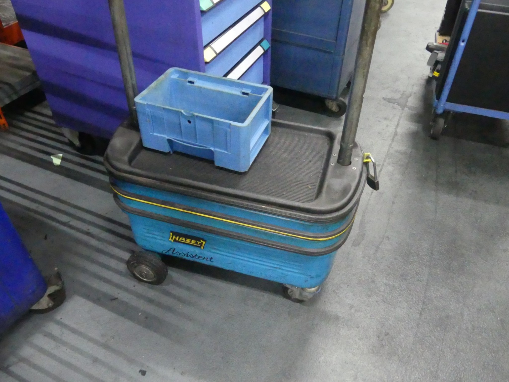 Centra obróbcze, maszyny do obróbki metalu i linie produkcyjne z branży motoryzacyjnej-2