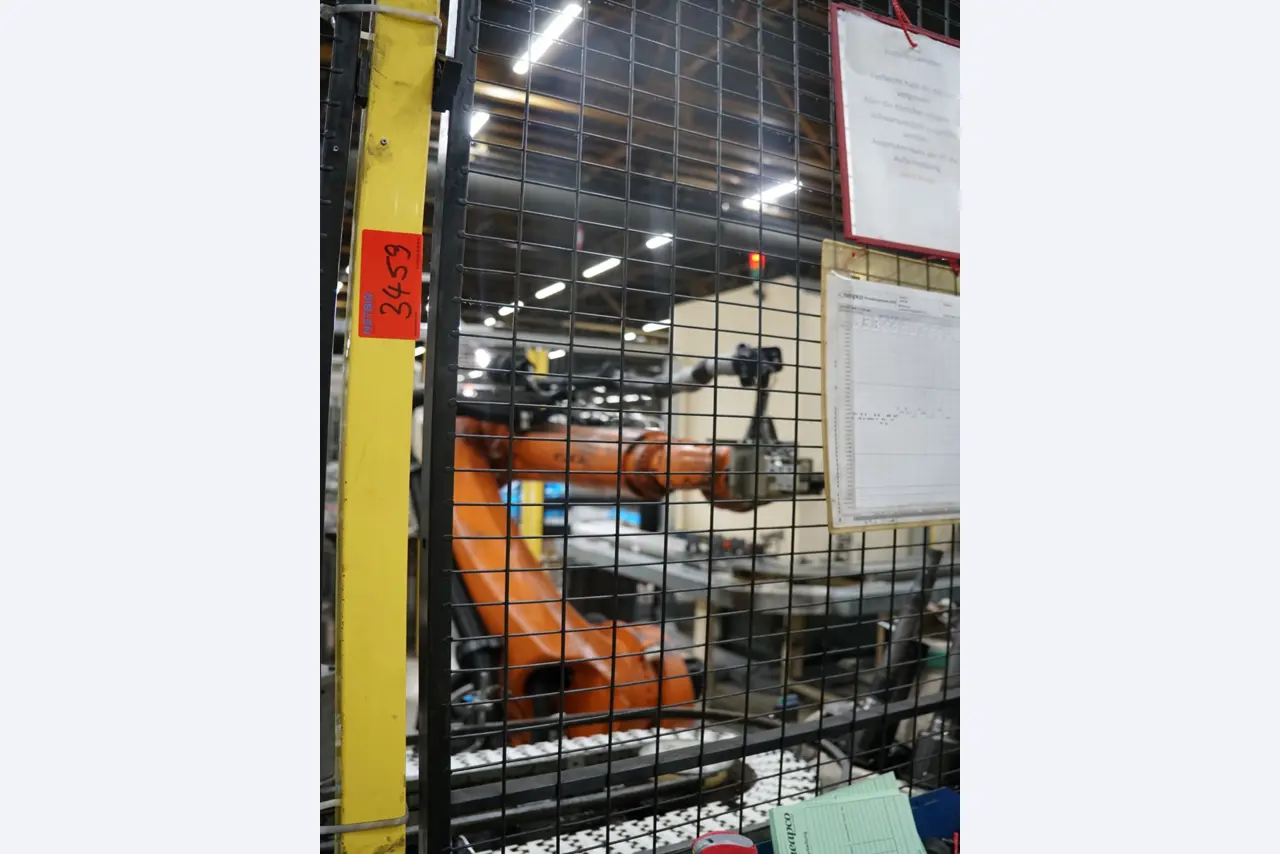 Centra obróbcze, maszyny do obróbki metalu i linie produkcyjne z branży motoryzacyjnej-5