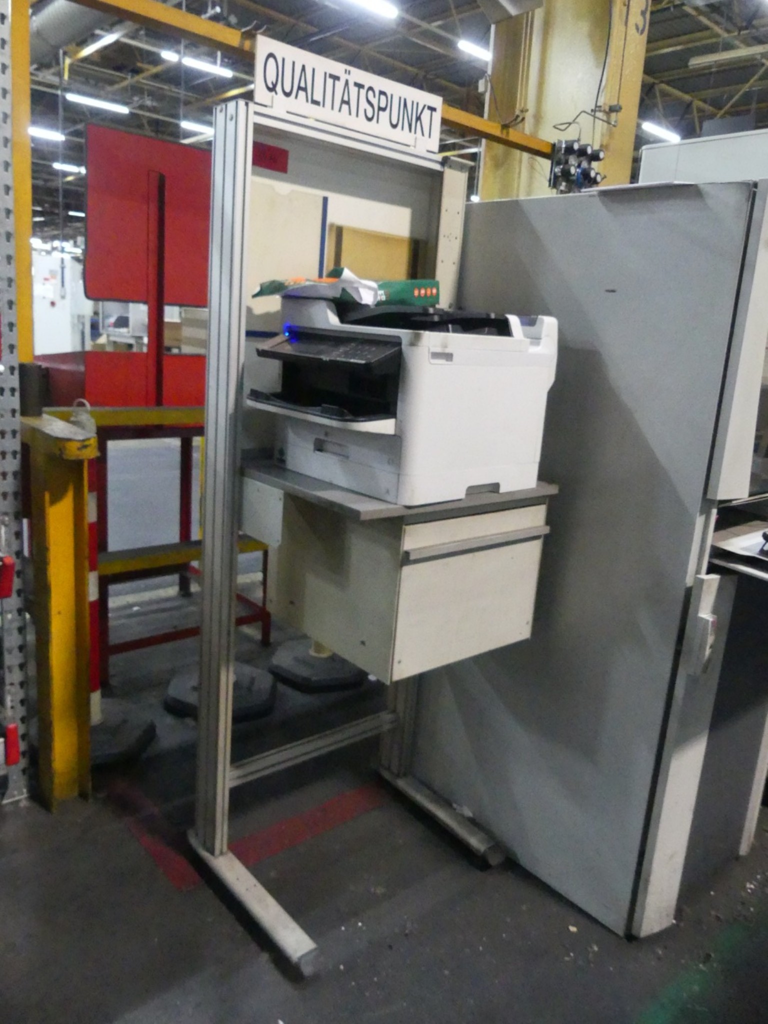 Centra obróbcze, maszyny do obróbki metalu i linie produkcyjne z branży motoryzacyjnej-1