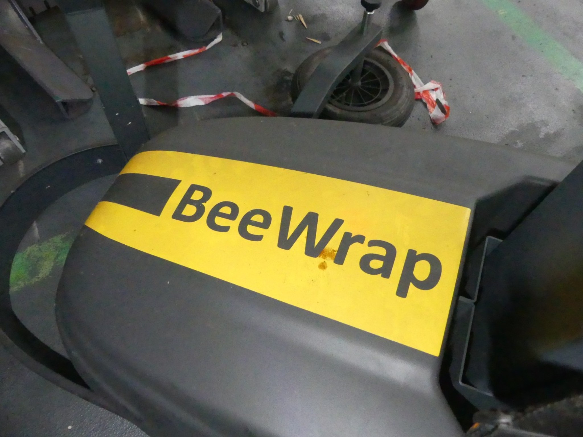 Centra obróbcze, maszyny do obróbki metalu i linie produkcyjne z branży motoryzacyjnej-6