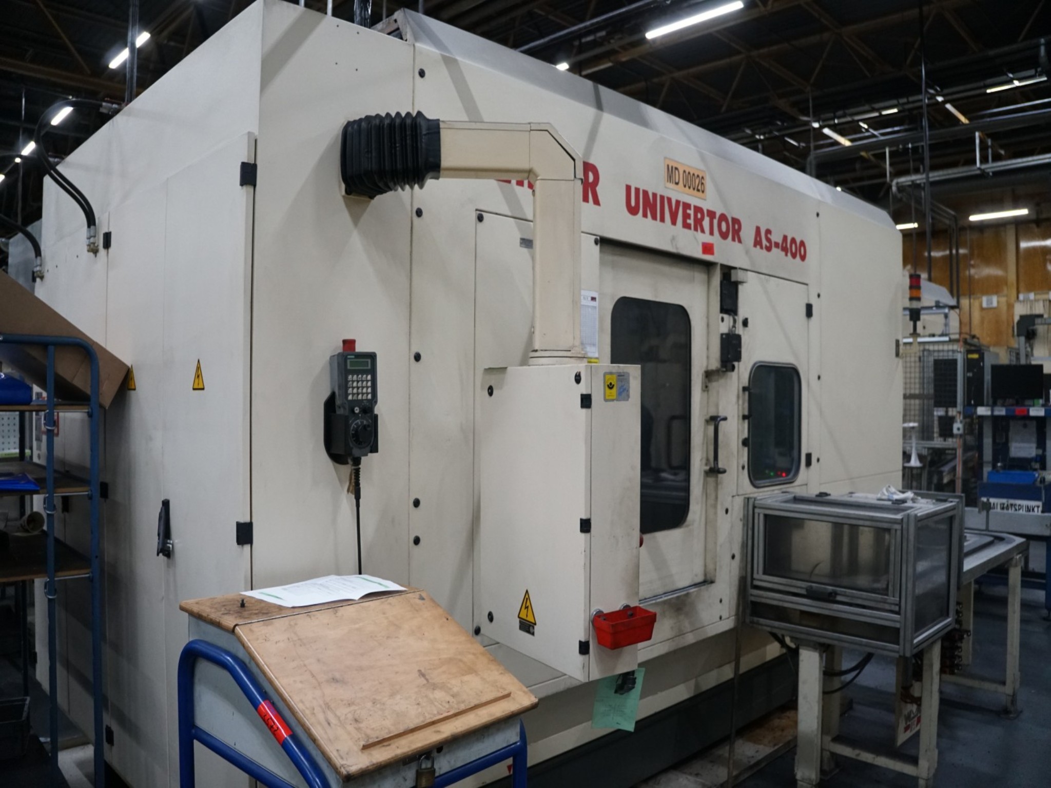 Centra obróbcze, maszyny do obróbki metali i linie produkcyjne stosowane w przemyśle motoryzacyjnym-1