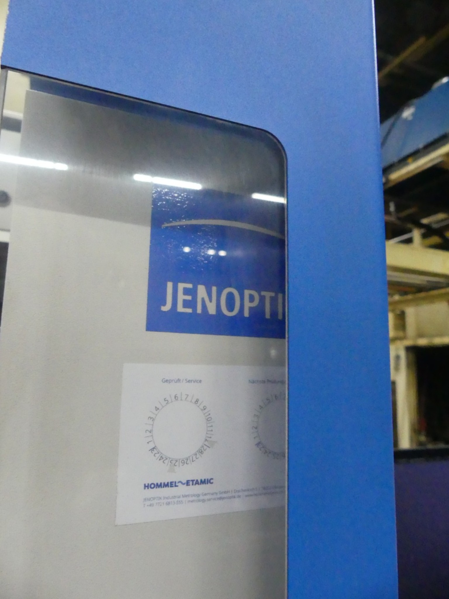 Centra obróbcze, maszyny do obróbki metalu i linie produkcyjne z branży motoryzacyjnej-2