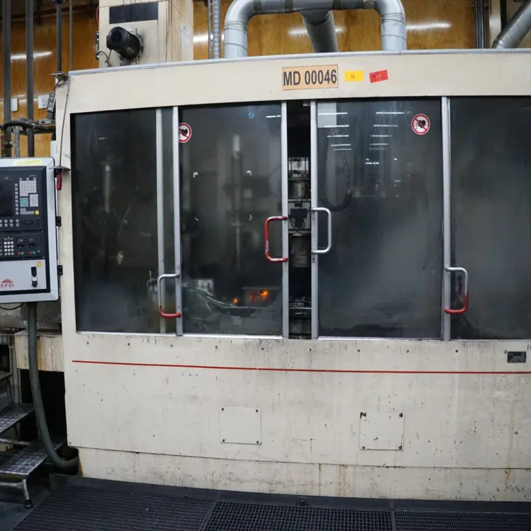 Continuous induction hardening furnace EFD Induktion GmbH LTM200.400 3-GS