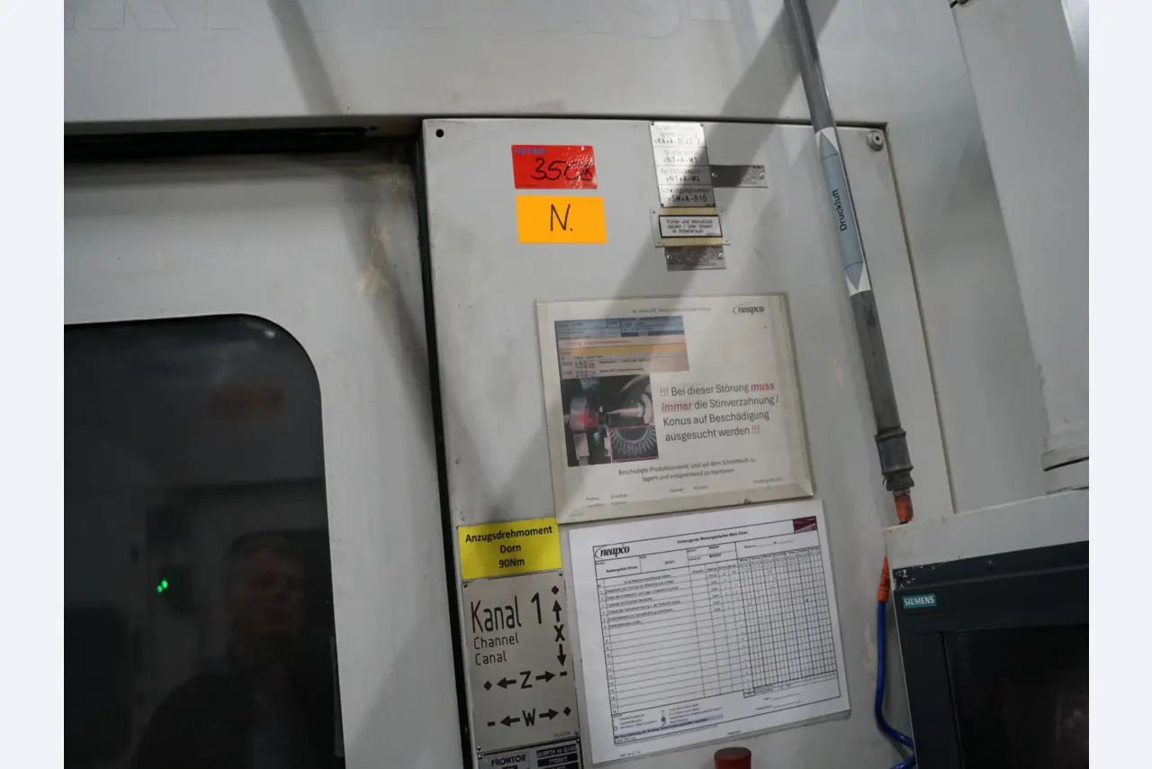 Centra obróbcze, maszyny do obróbki metalu i linie produkcyjne z branży motoryzacyjnej-5