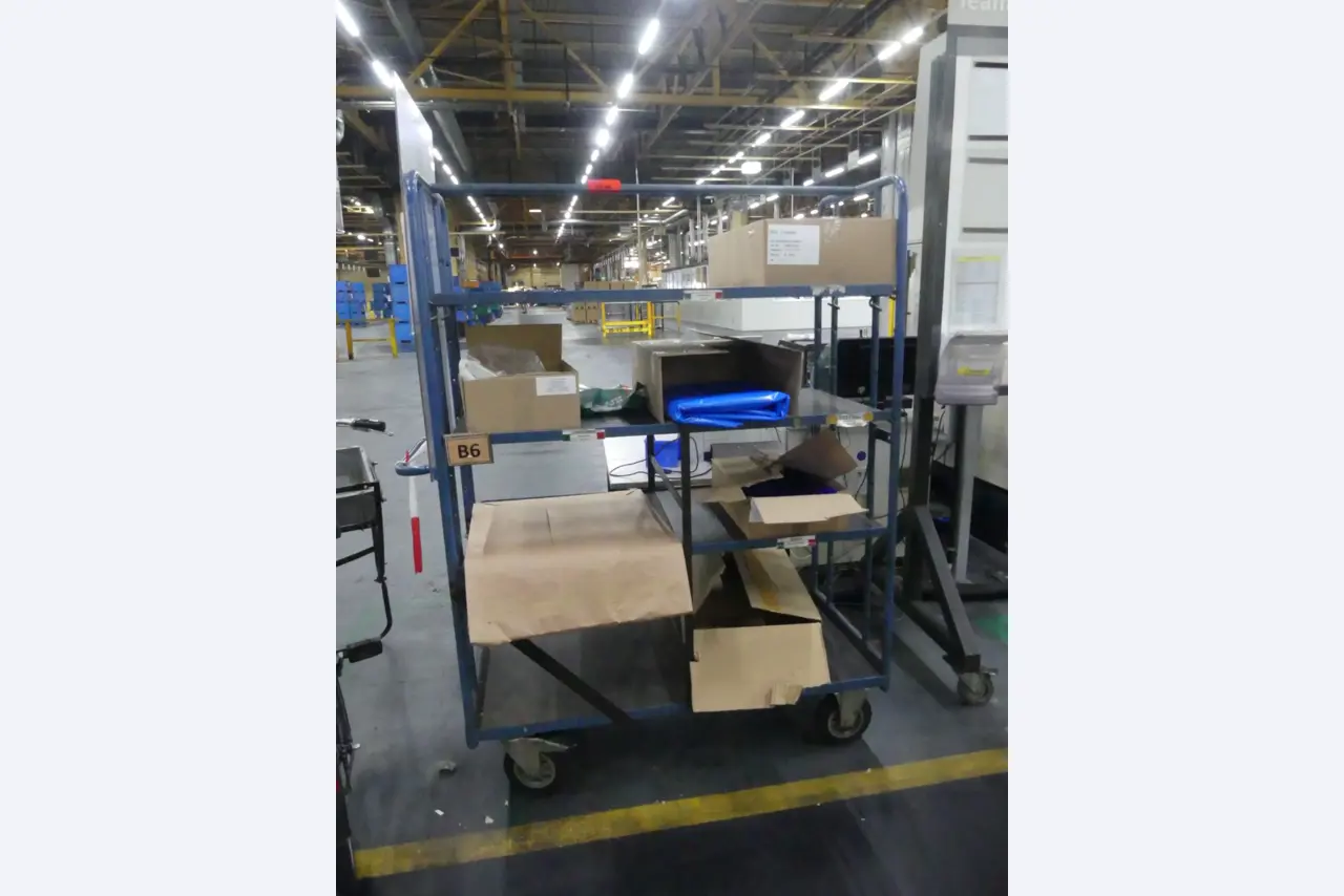 Centra obróbcze, maszyny do obróbki metalu i linie produkcyjne z branży motoryzacyjnej-1