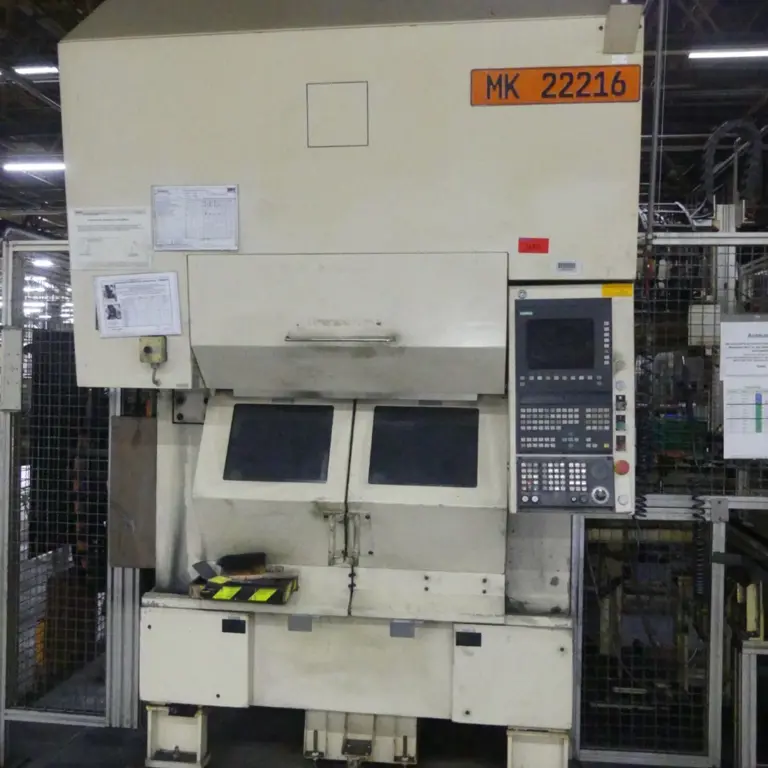 Vertical milling machine with EMAG VSC 250 Twin KBG