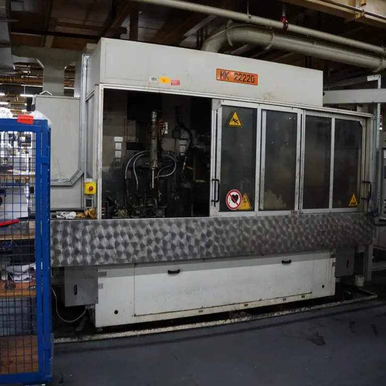 Continuous induction hardening furnace