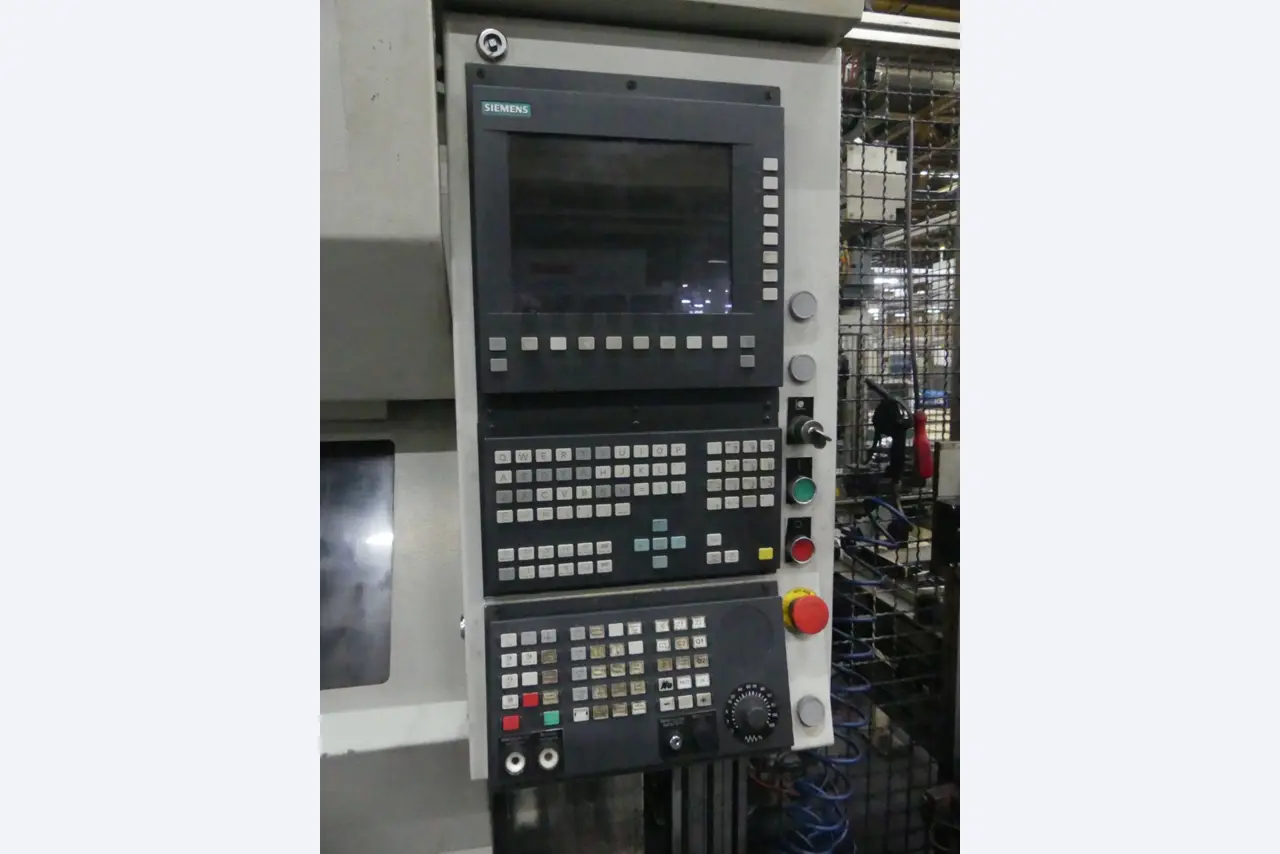 Centra obróbcze, maszyny do obróbki metalu i linie produkcyjne z branży motoryzacyjnej-2