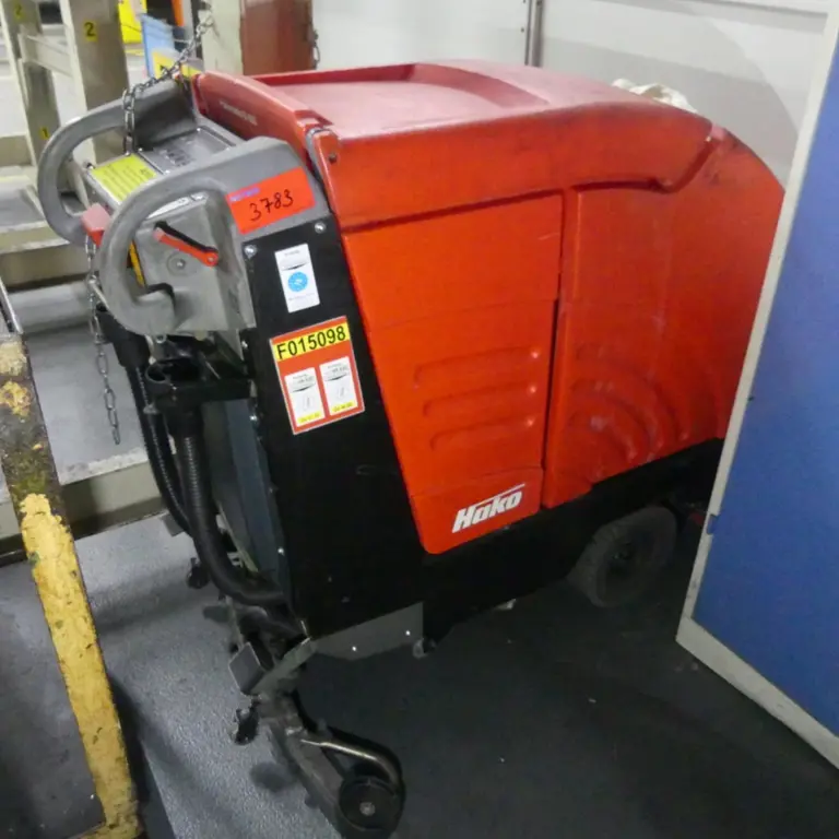 Floor scrubber Hako Hakomatic B655