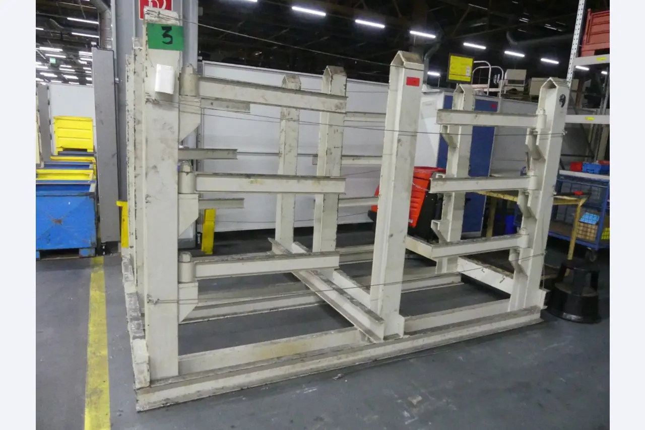 Centra obróbcze, maszyny do obróbki metalu i linie produkcyjne z branży motoryzacyjnej-2