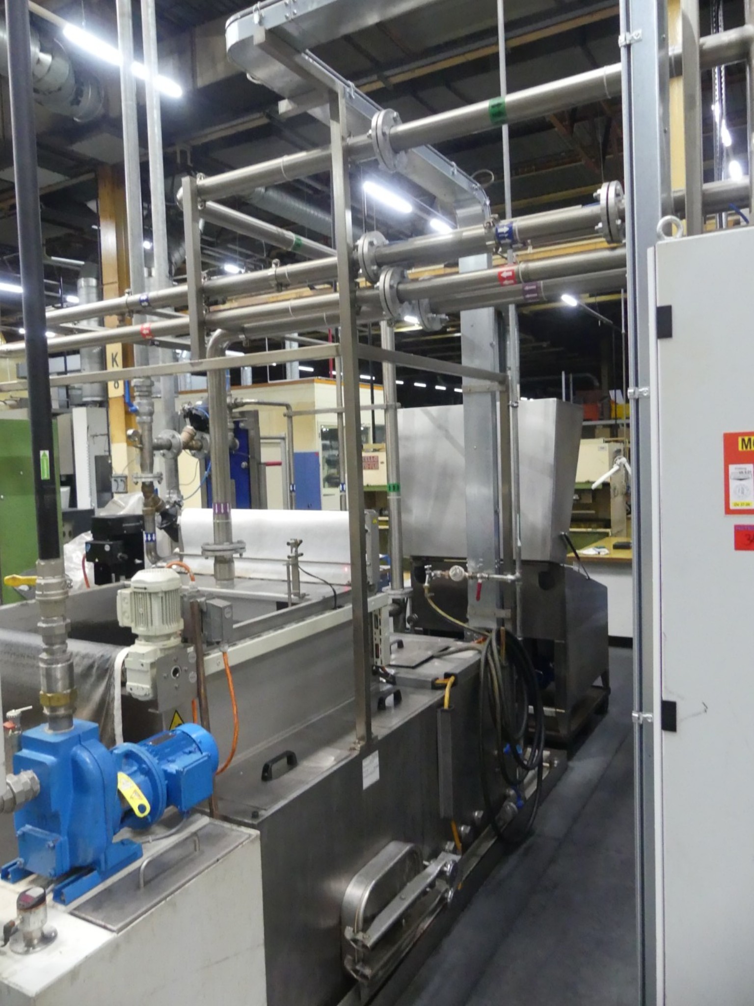 Centra obróbcze, maszyny do obróbki metalu i linie produkcyjne z branży motoryzacyjnej-15