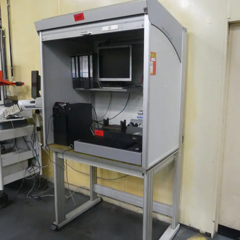 Schreibtisch Sesa Systems