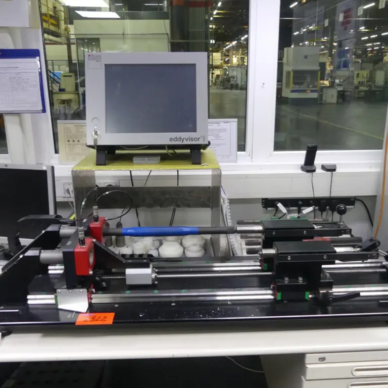 Manual microstructure testing for drive shaftsEddy current meter IBG Eddy Visor digital