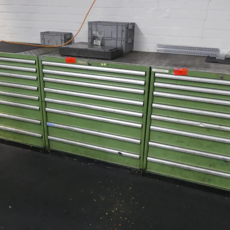 3 Armoire à tiroirs pour outils