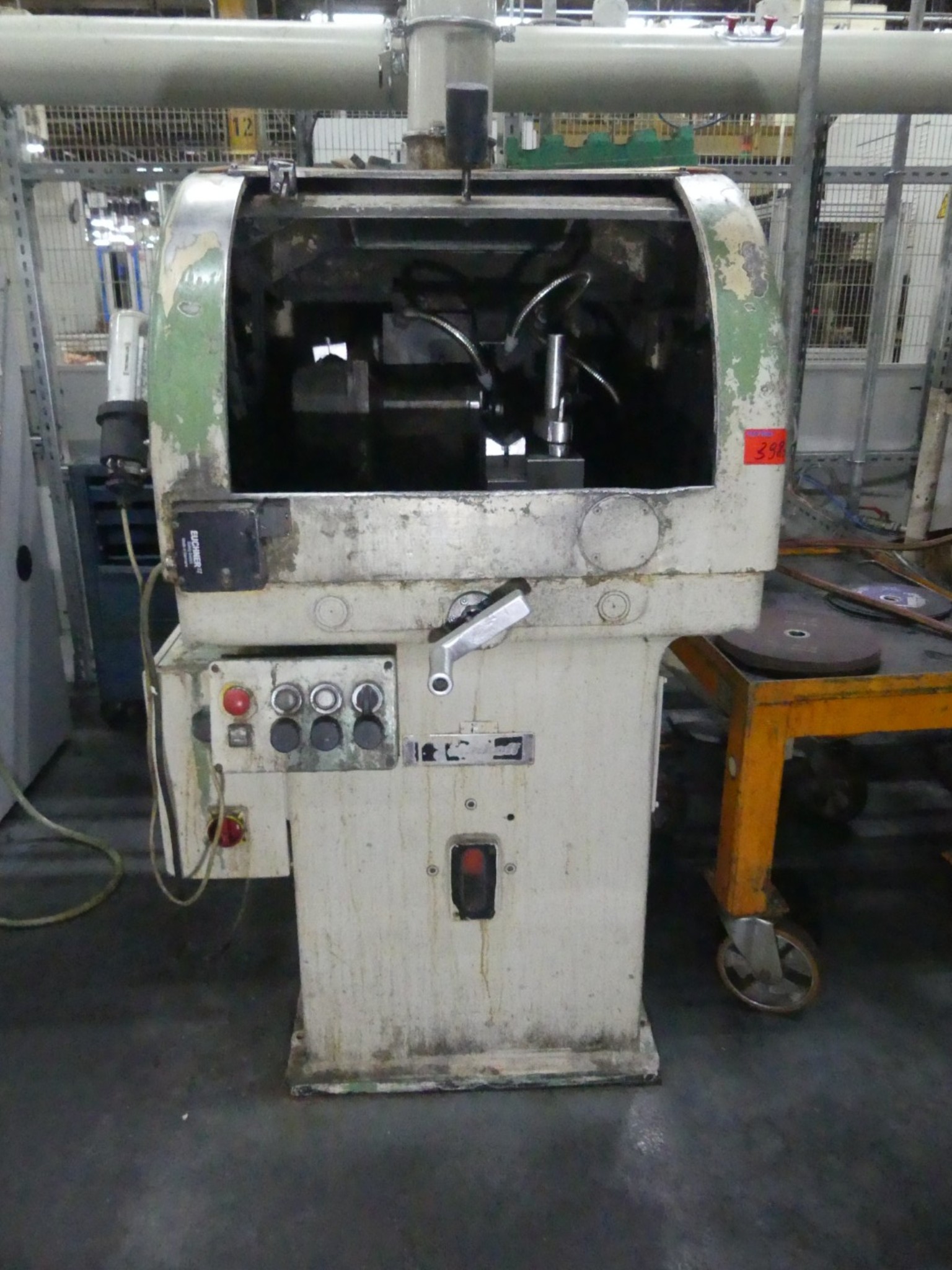 Centros de mecanizado, máquinas para trabajar el metal y líneas de producción de la industria del automóvil-1