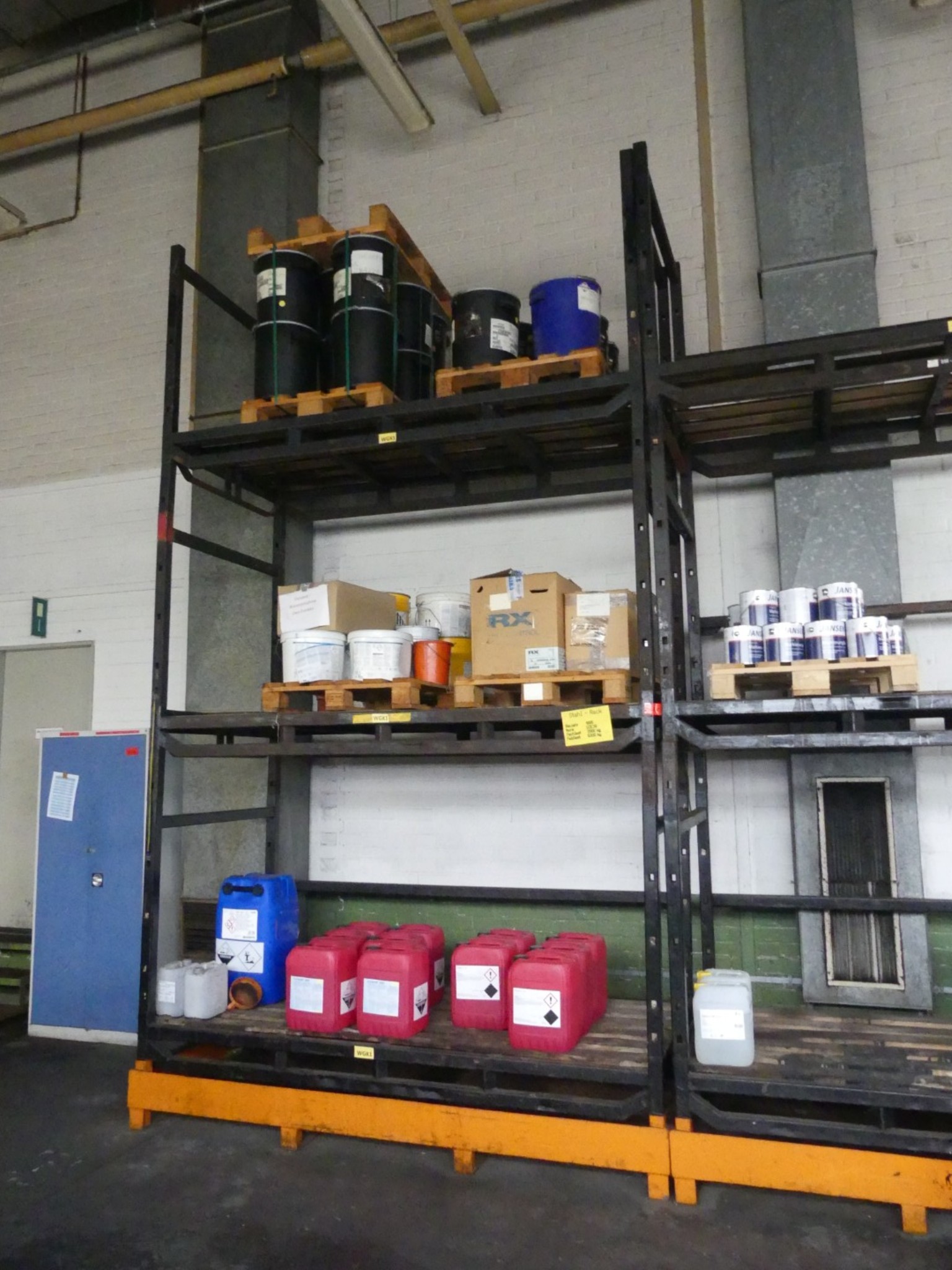 Centros de mecanizado, máquinas para trabajar el metal y líneas de producción de la industria del automóvil-1