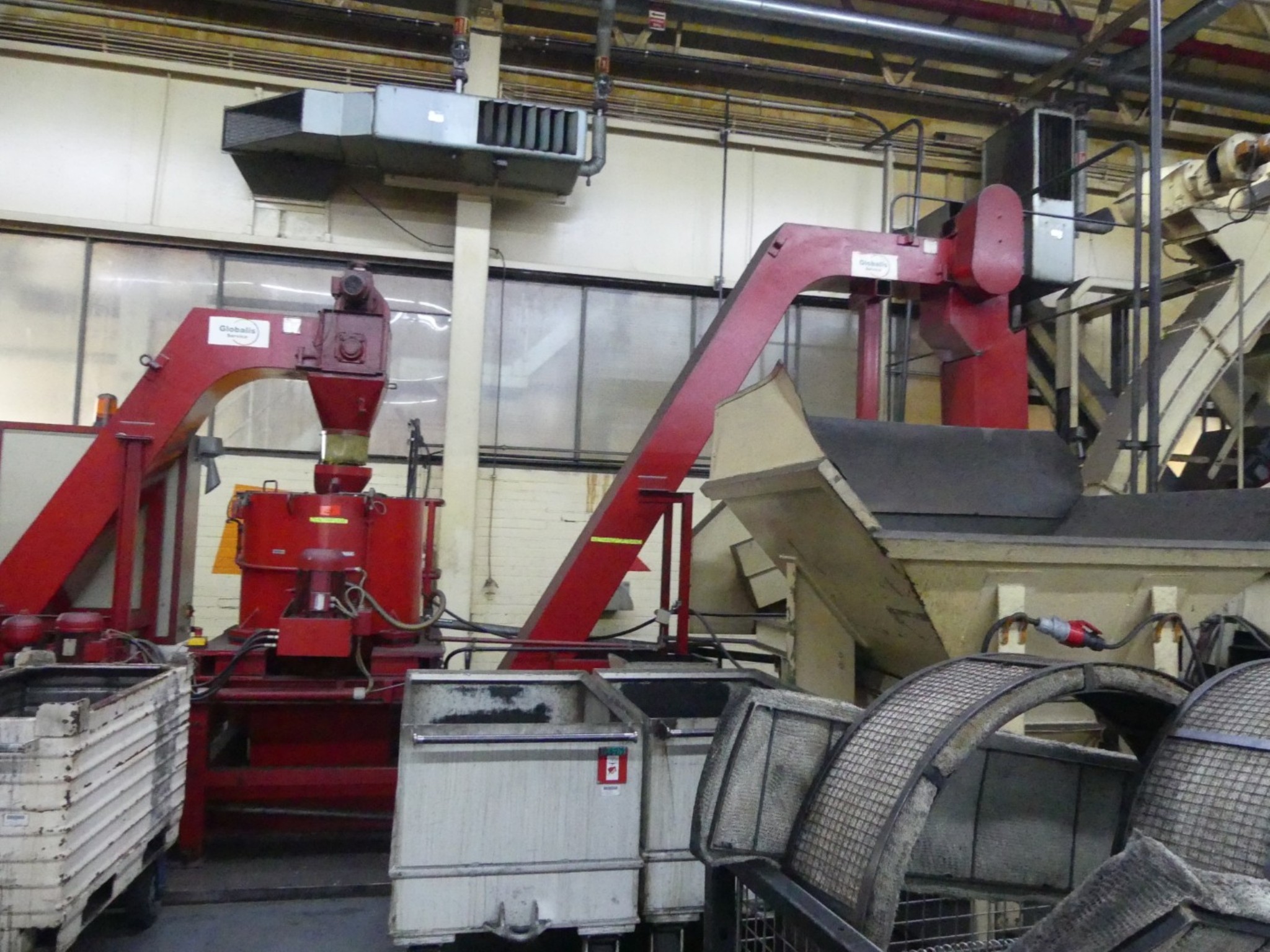 Centros de mecanizado, máquinas para trabajar el metal y líneas de producción de la industria del automóvil-7