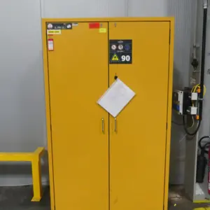 Armário para materiais perigosos Asecos