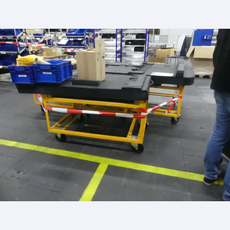 Centros de mecanizado, máquinas para trabajar el metal y líneas de producción de la industria del automóvil-1