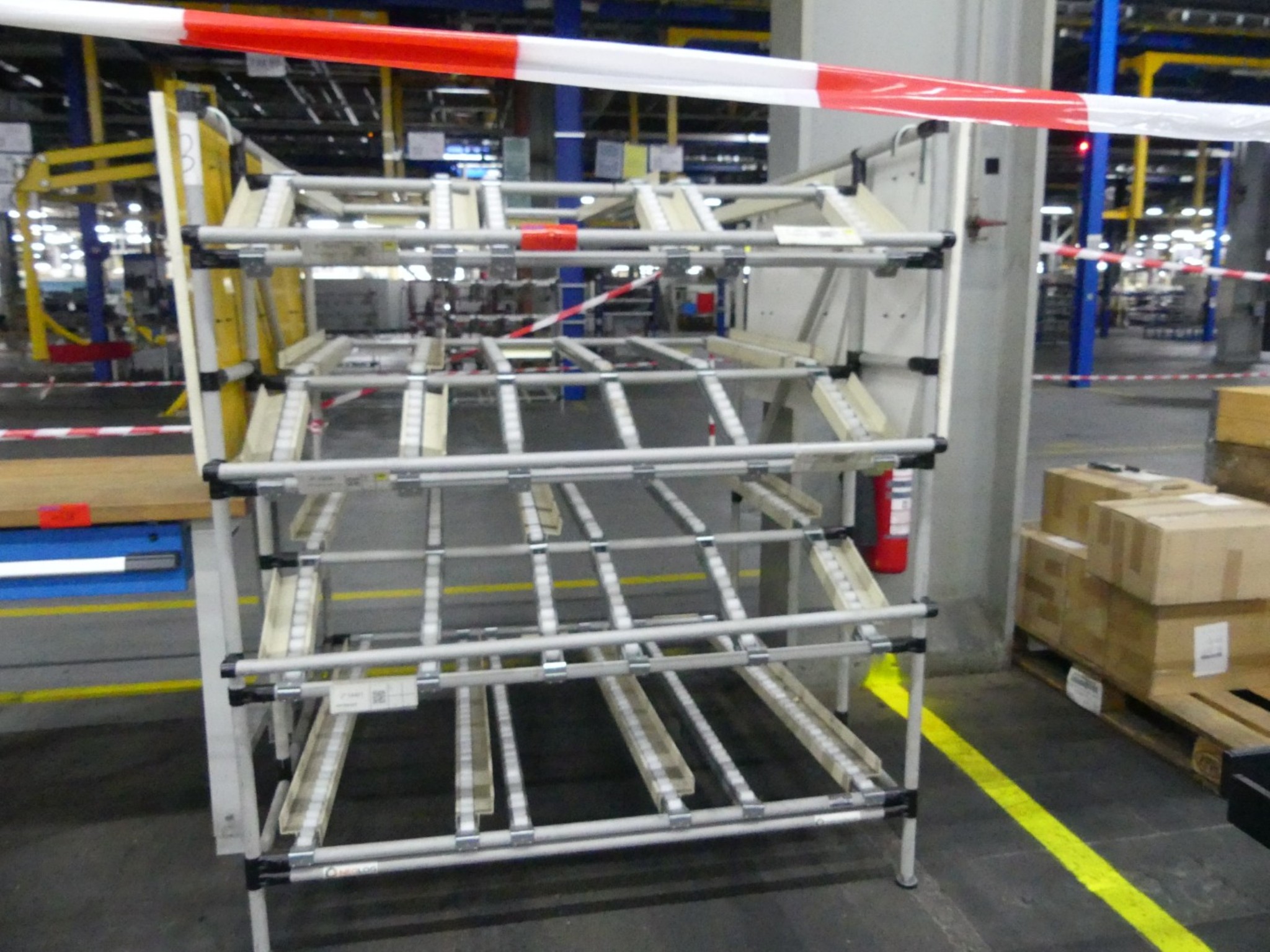 Centros de mecanizado, máquinas para trabajar el metal y líneas de producción de la industria del automóvil-1