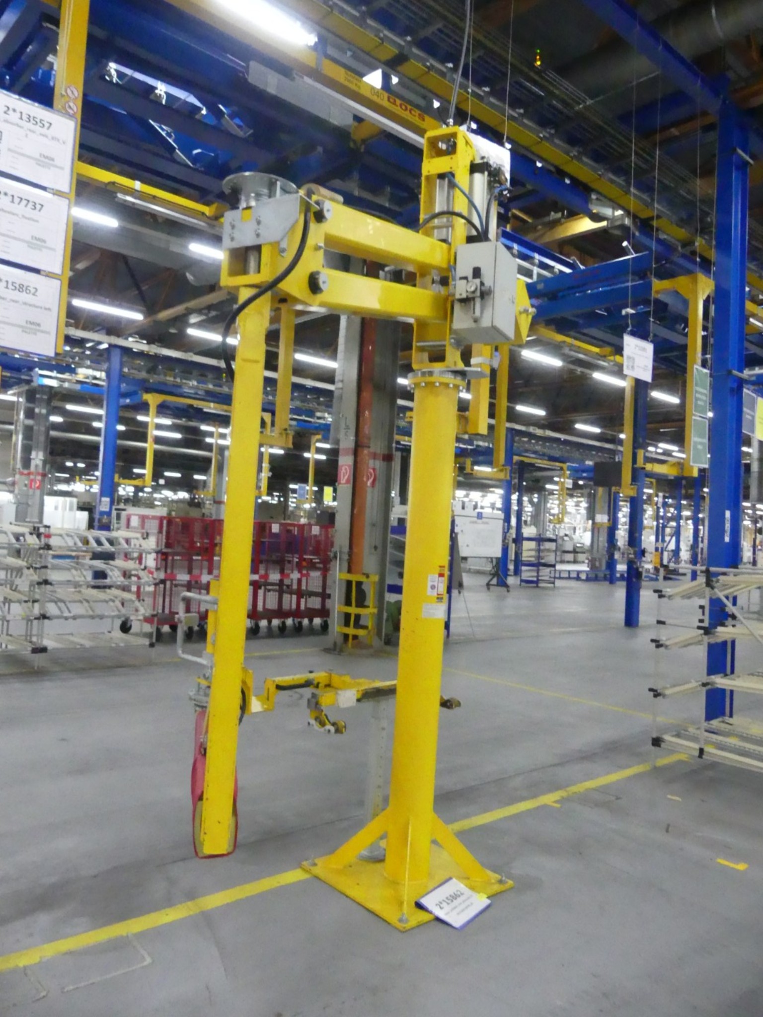Centros de mecanizado, máquinas para trabajar el metal y líneas de producción de la industria del automóvil-4