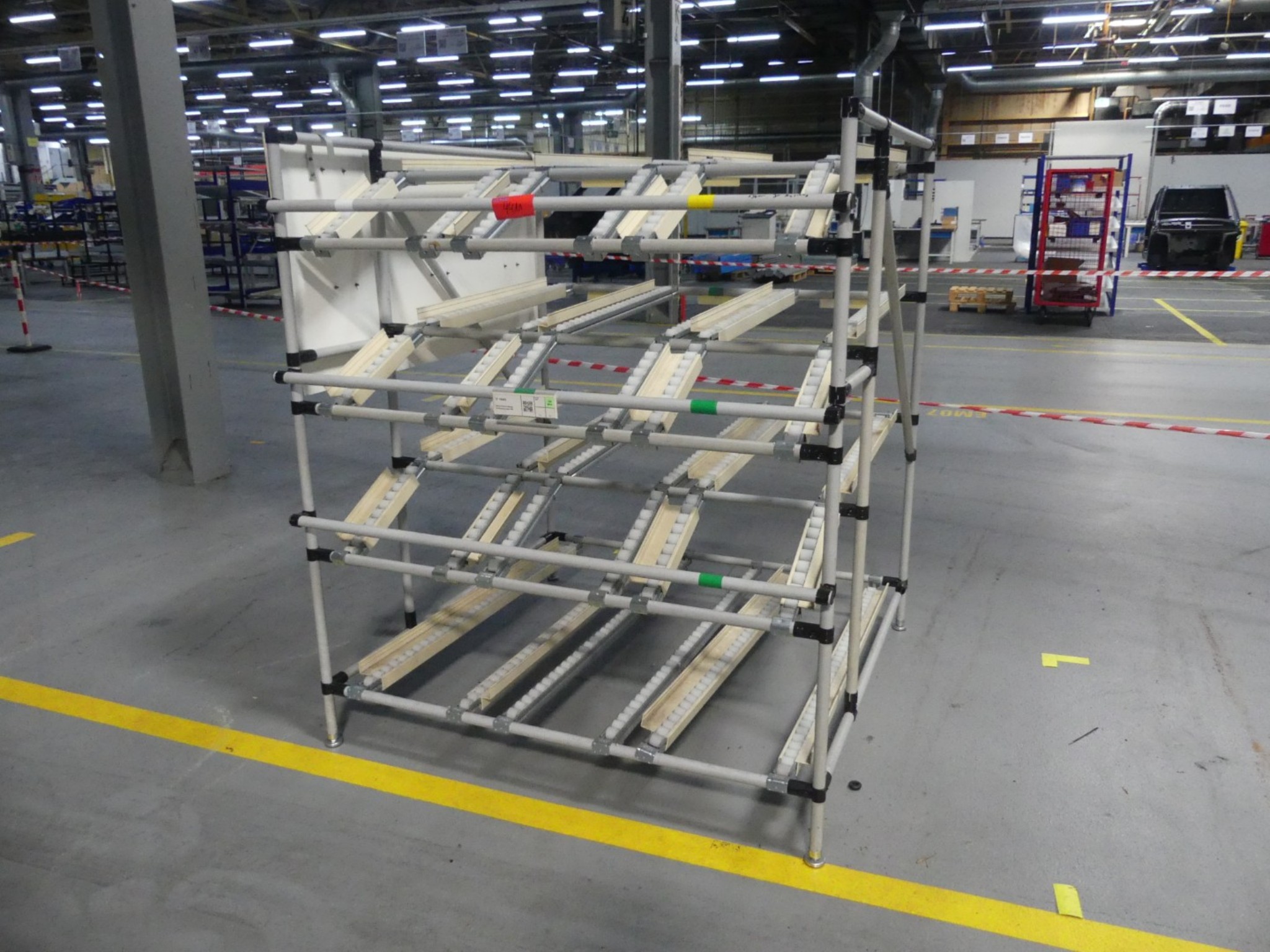 Centros de mecanizado, máquinas para trabajar el metal y líneas de producción de la industria del automóvil-1