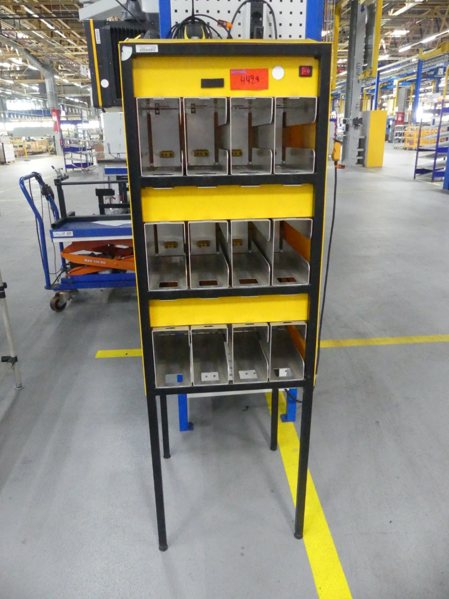 Centros de mecanizado, máquinas para trabajar el metal y líneas de producción de la industria del automóvil-1