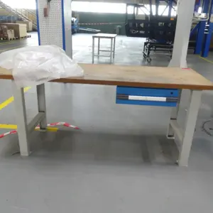 Mesa de trabalho