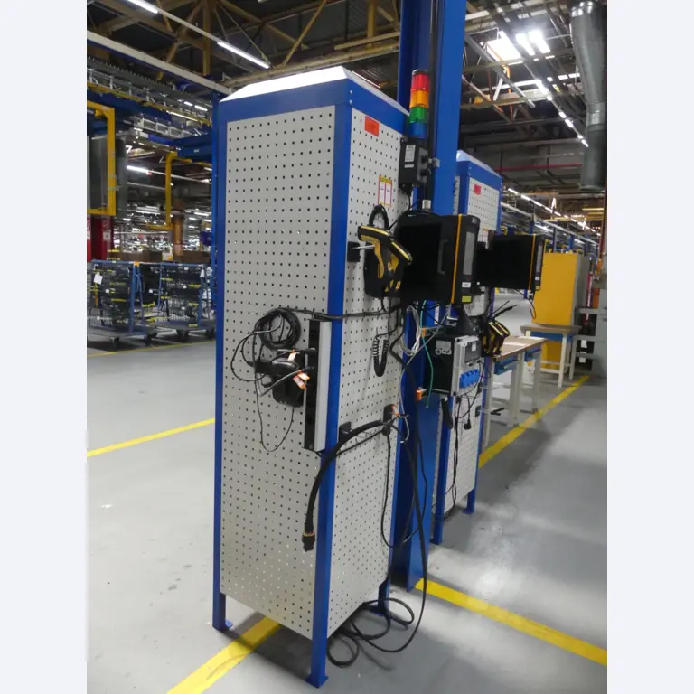 Centros de mecanizado, máquinas para trabajar el metal y líneas de producción de la industria del automóvil-1