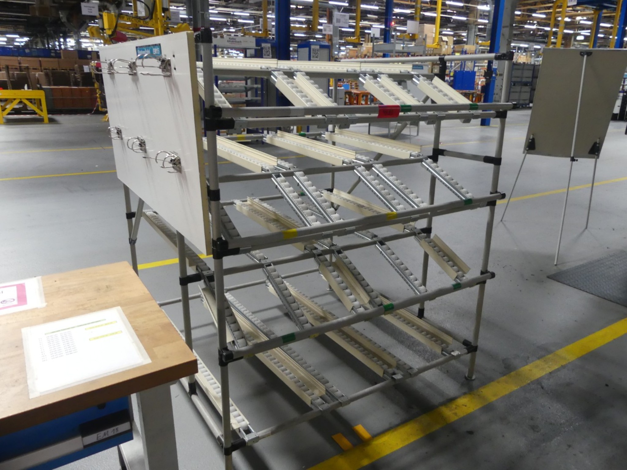 Centros de mecanizado, máquinas para trabajar el metal y líneas de producción de la industria del automóvil-1