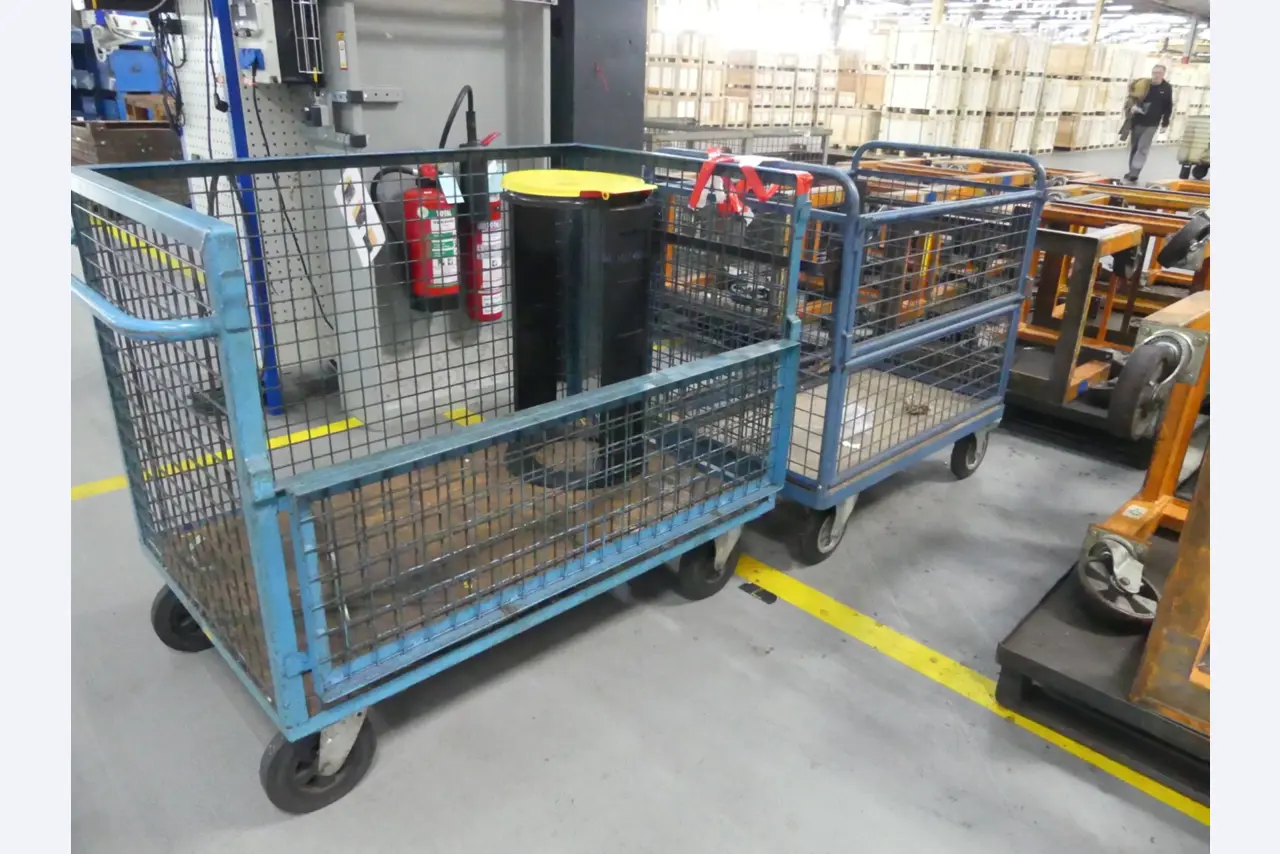 Centra obróbcze, maszyny do obróbki metalu i linie produkcyjne z branży motoryzacyjnej-2