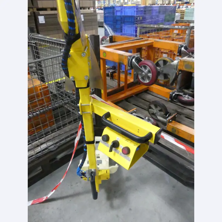 Centros de mecanizado, máquinas para trabajar el metal y líneas de producción de la industria del automóvil-3