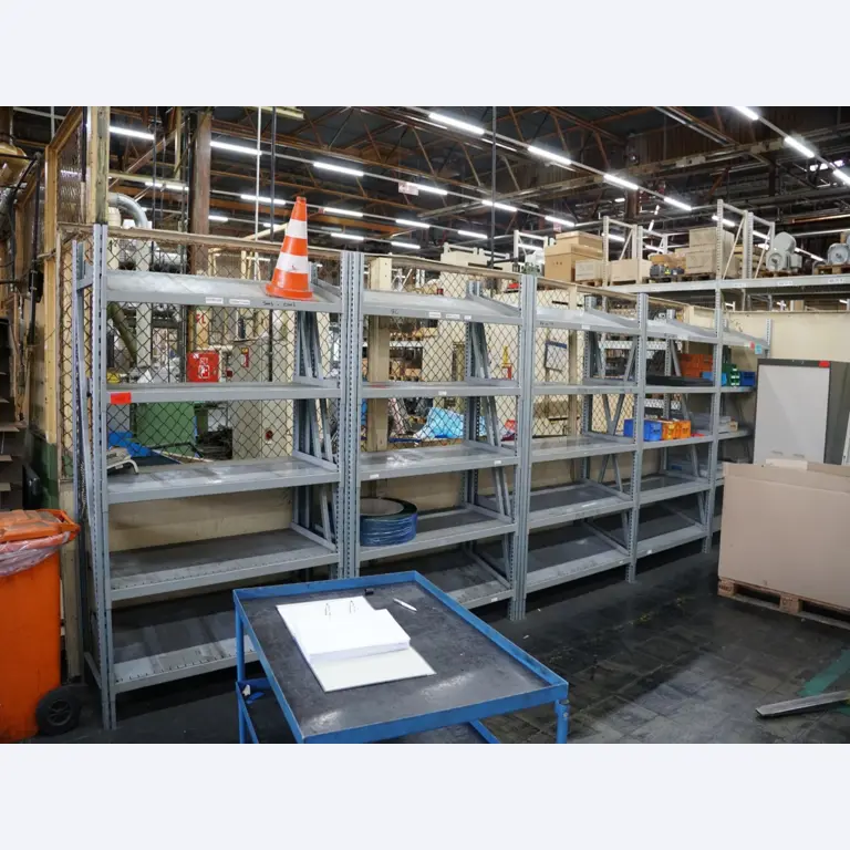 Centros de mecanizado, máquinas para trabajar el metal y líneas de producción de la industria del automóvil-1