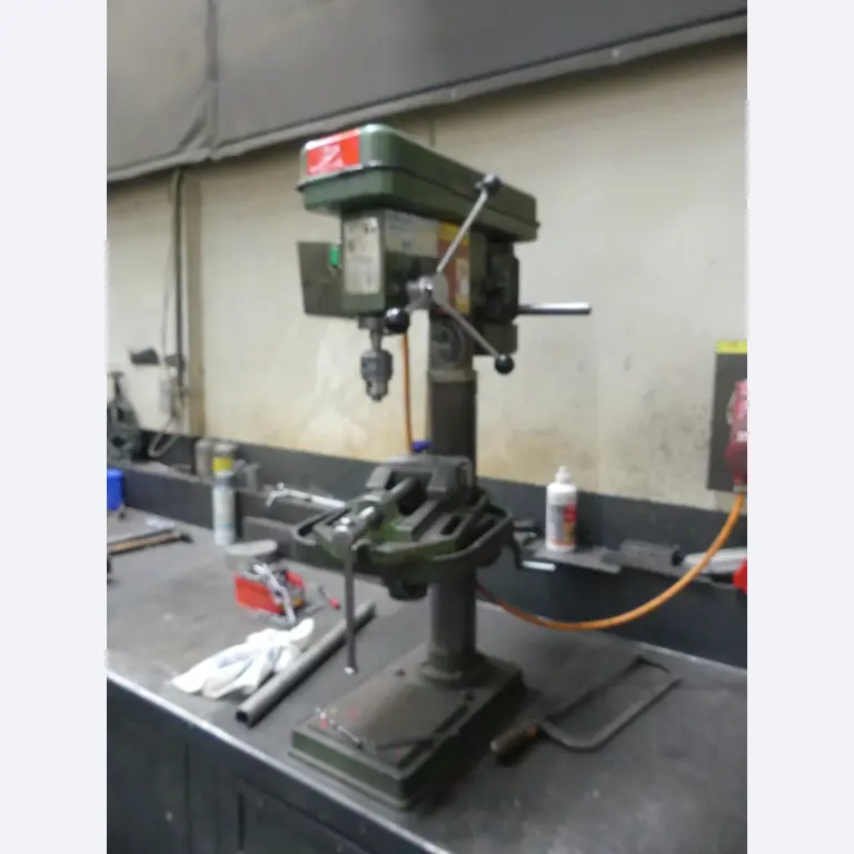 Machines et lignes de production de l'industrie automobile-1