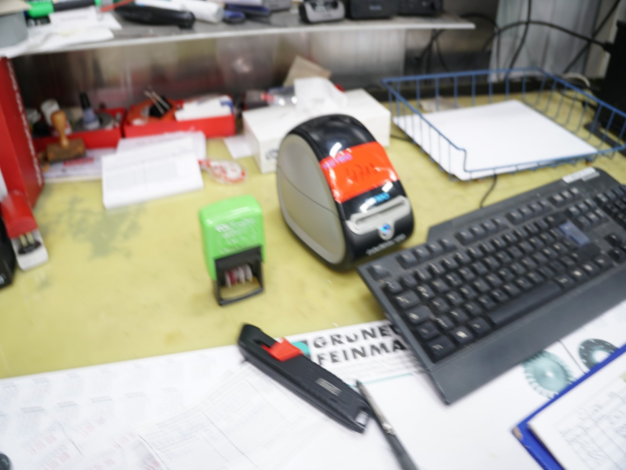 Centros de mecanizado, máquinas para trabajar el metal y líneas de producción de la industria del automóvil-1