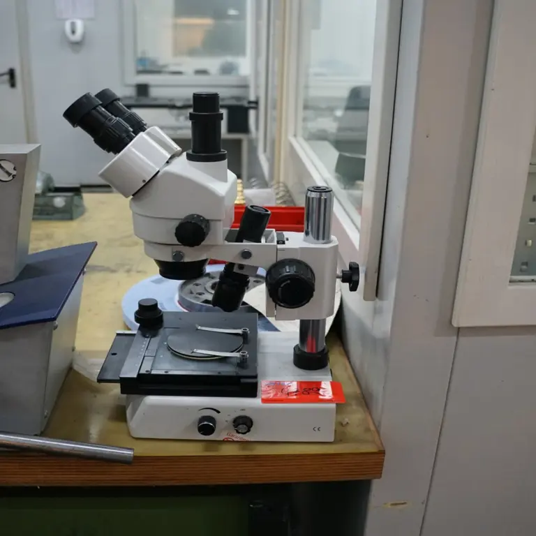 Microscope Müller
