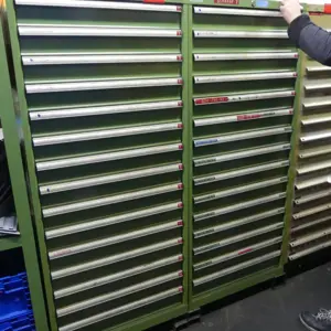 2 Armoire à tiroirs pour outils Dick Lista