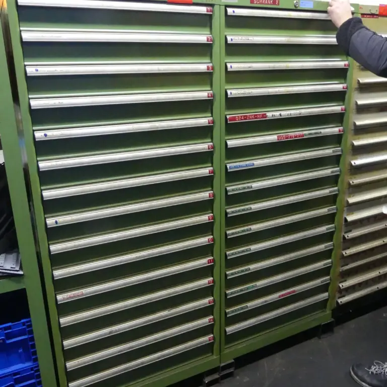 2 Armoire à tiroirs pour outils Dick Lista