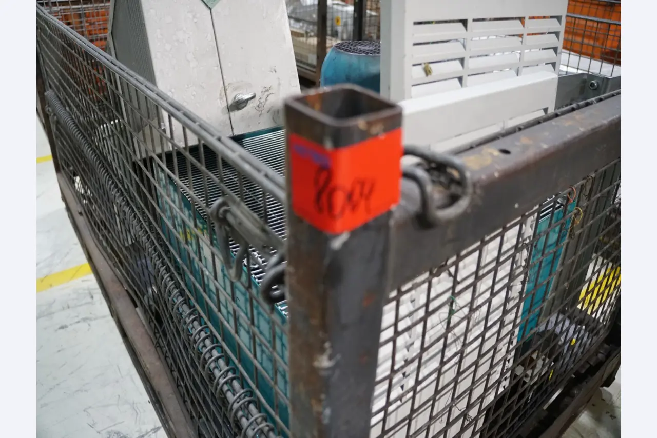 Centra obróbcze, maszyny do obróbki metalu i linie produkcyjne z branży motoryzacyjnej-2