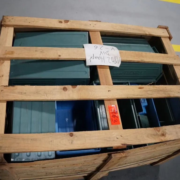 Box with open-fronted storage bins