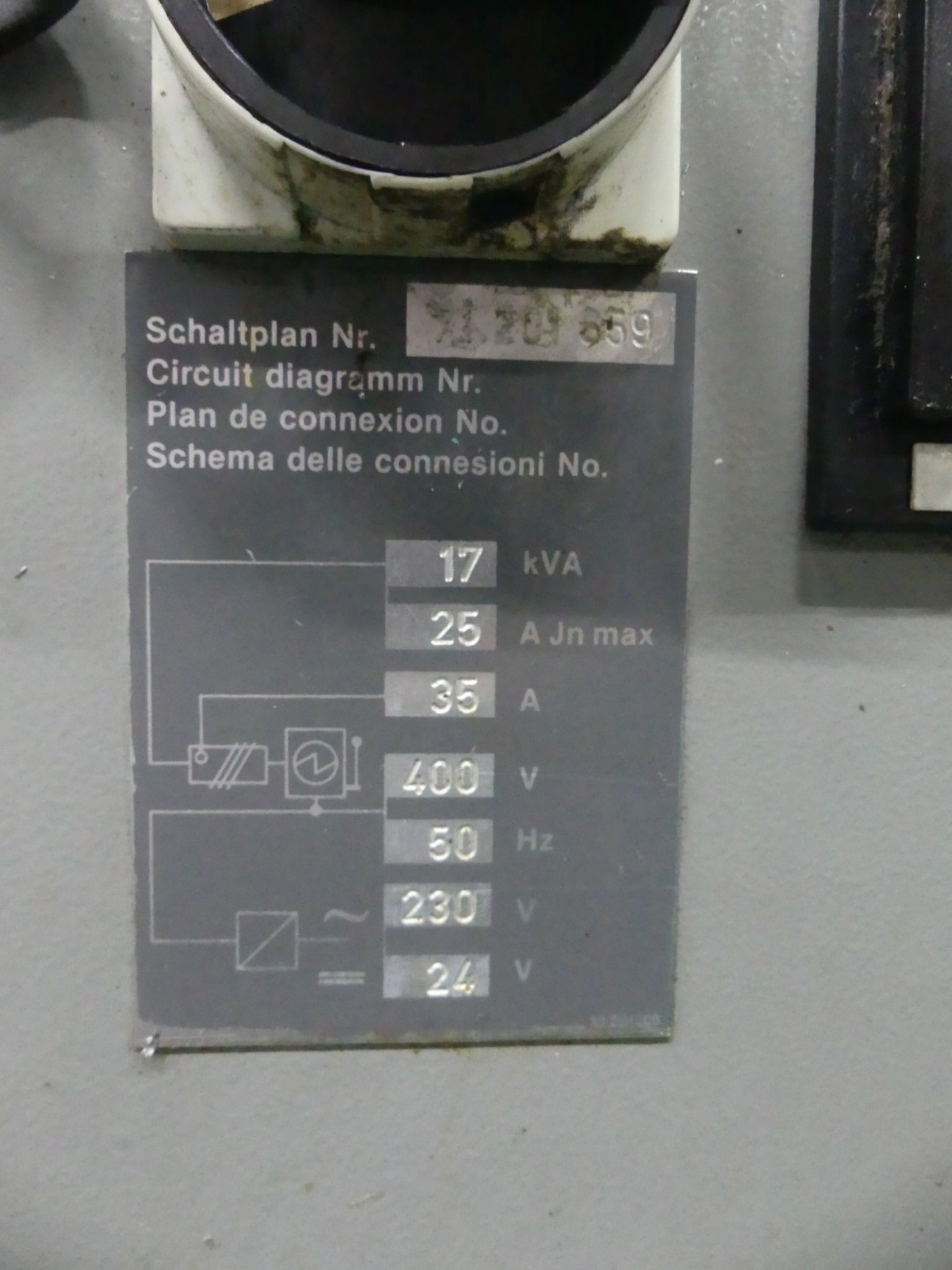 Machines et lignes de production de l'industrie automobile-2