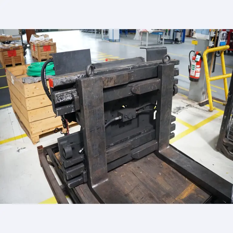 Centros de mecanizado, máquinas para trabajar el metal y líneas de producción de la industria del automóvil-1