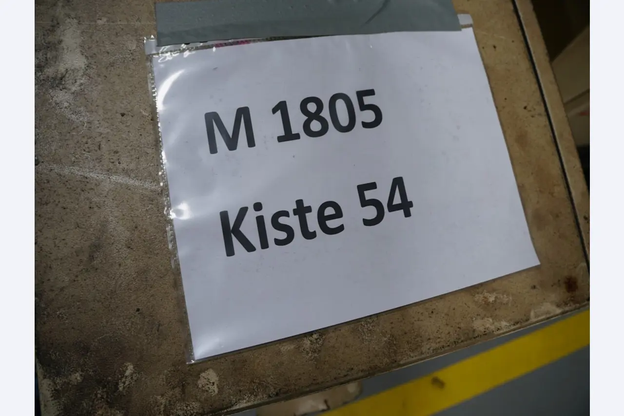 Centra obróbcze, maszyny do obróbki metalu i linie produkcyjne z branży motoryzacyjnej-2