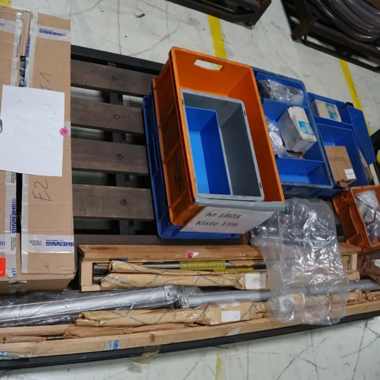 Pallet or Gibo spare parts