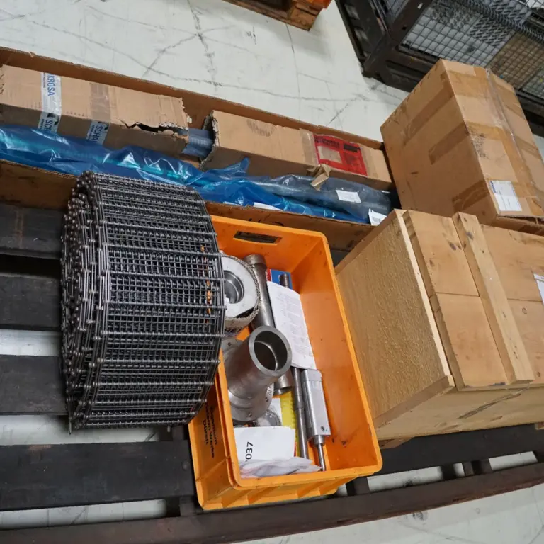 Pallet or Gibo spare parts