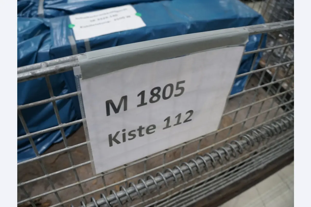Centra obróbcze, maszyny do obróbki metalu i linie produkcyjne z branży motoryzacyjnej-2