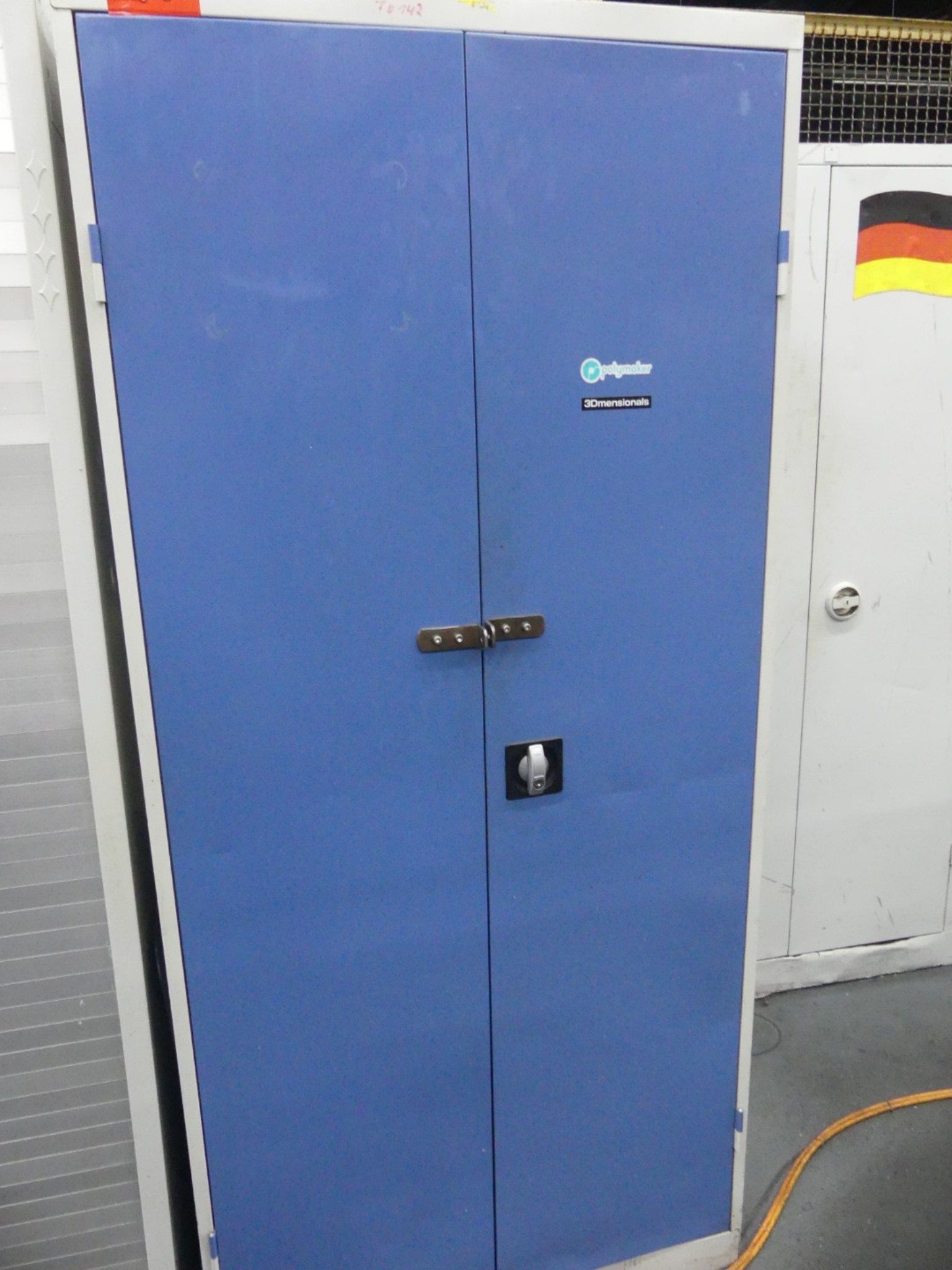 Bearbeitungszentren, metallbearbeitende Maschinen und Produktionslinen aus der Automobilindustrie-1