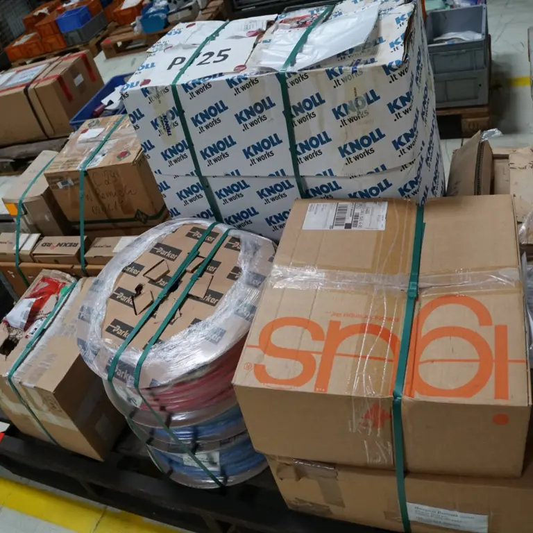 Pallet or Gibo spare parts
